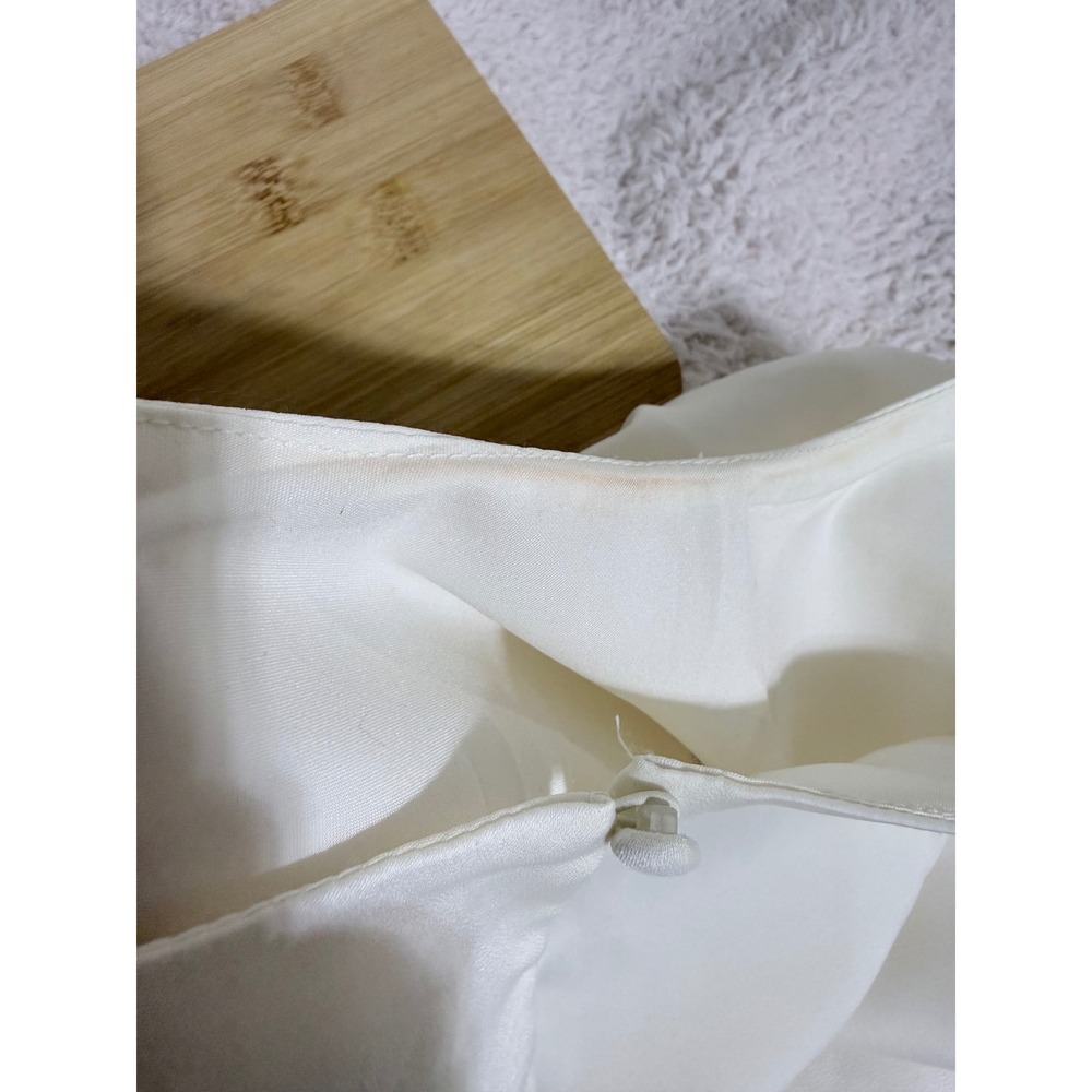 Banana Republic Womens XS Ivory Short Sleeve Keyhole Back Blouse NWT 887183-05-1 - Picture 10 of 10